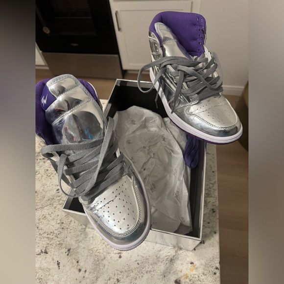 NYC Reves Air Kiy - Picture 4 of 5